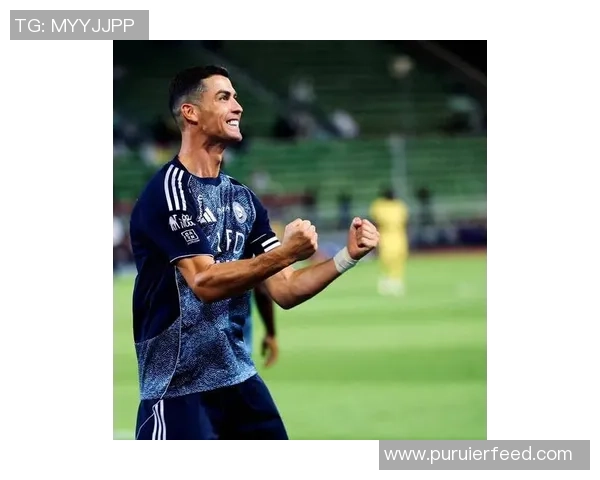 足球明星C罗精彩踢球视频集锦展现他的绝佳技巧与风采 足球明星C罗精彩踢球视频集锦展现他的绝佳技巧与风采