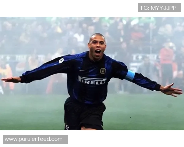 巴西足球明星的魅力与成就解析及精彩图片展示 巴西足球明星的魅力与成就解析及精彩图片展示