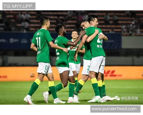 上海足球队在选拔赛中以88分稳居积分榜首位展现强劲实力