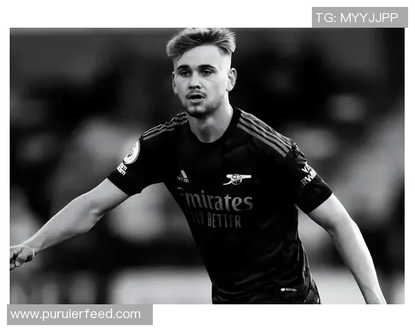 足球明星遭遇飞机失事事件引发全球关注与哀悼